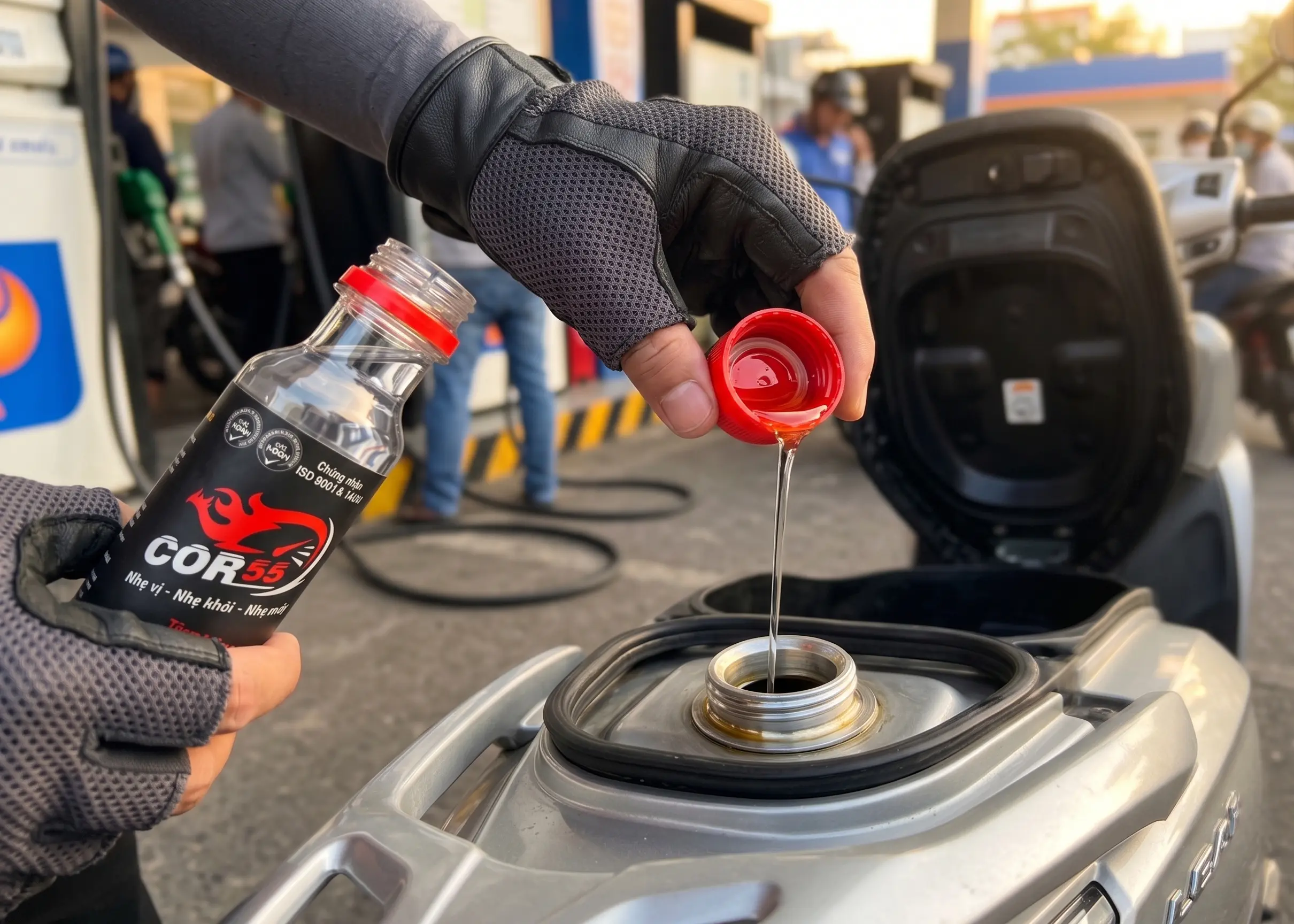 Sử dụng COR55 để bảo vệ kim phun xe lead