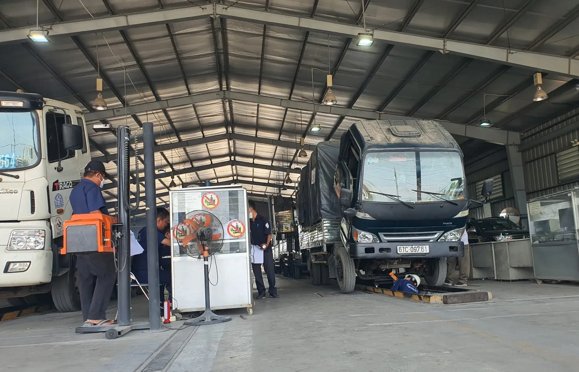 Mức xử phạt nếu xe tải chạy không có kiểm định
