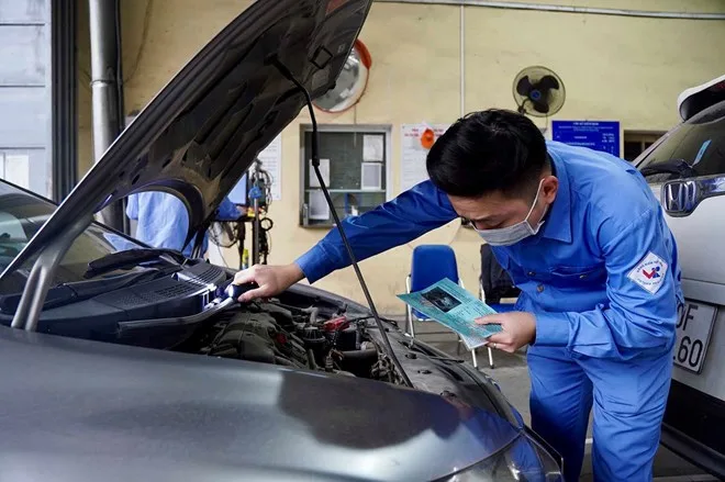 Xe mới mua có được miễn kiểm định lần đầu không